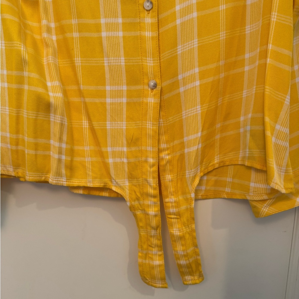 Sanctuary yellow plaid button up with front tie - Picture 4 of 6